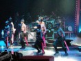 /album/last-girl-on-earth-tour/normal-006-rihanna-image-611x464-jpg/
