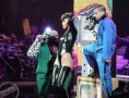 /album/last-girl-on-earth-tour/normal-020-rihanna-image-611x464-jpg/