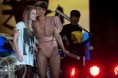 /album/last-girl-on-earth-tour/rihanna-4453-jpg/